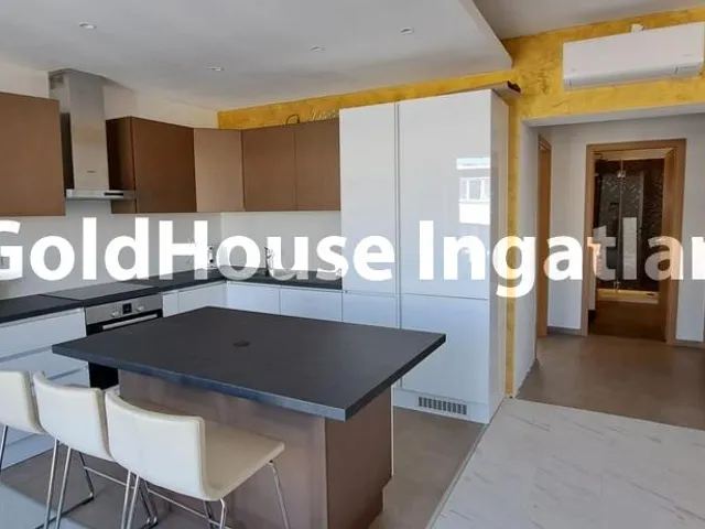 Kiadó lakás Budapest V. kerület, Bp. V. Honvéd tér 83 nm