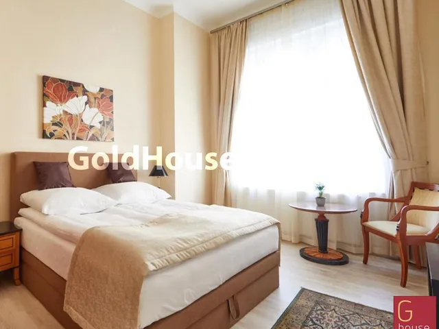 Eladó lakás Budapest VI. kerület 74 nm