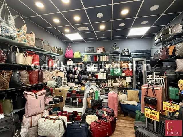 Kiadó kereskedelmi és ipari ingatlan Budapest XV. kerület, Pólus Centerben KIADÓ üzlethelyiség 16 nm