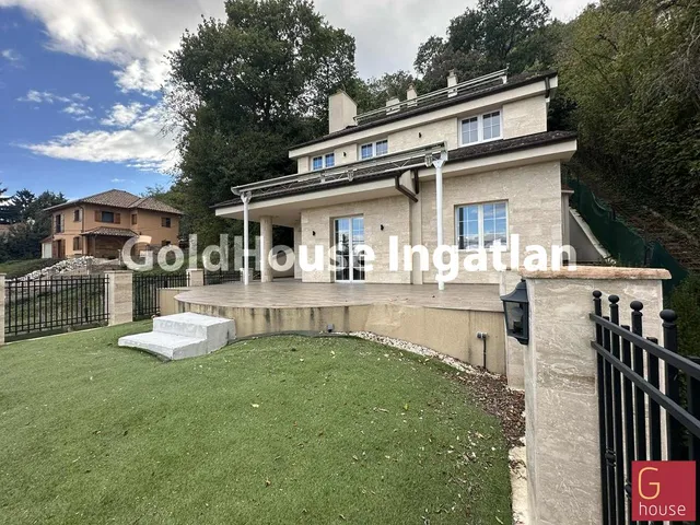 Eladó ház Budapest II. kerület, Bp. II. Előd vezér u. 385 nm