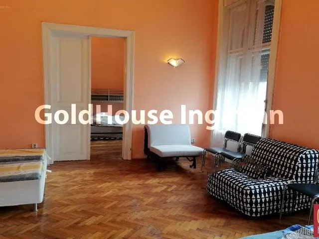 Eladó lakás Budapest I. kerület, 1013 Bp. Szarvas tér 110 nm