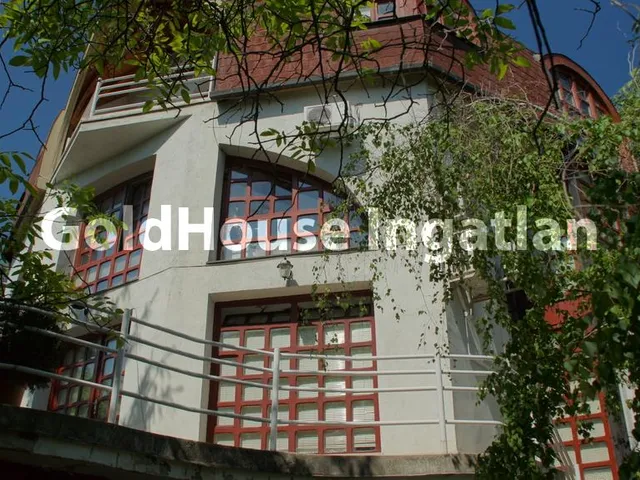 Kiadó kereskedelmi és ipari ingatlan Budapest XII. kerület, Budapest XII. kerület, Németvölgyi út 100 nm