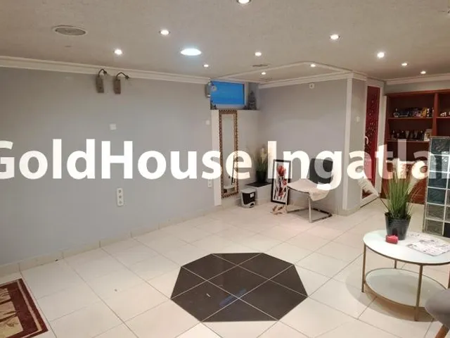 Kiadó kereskedelmi és ipari ingatlan Budapest XIV. kerület, XIV. Szuglói körvasút sor 75 nm