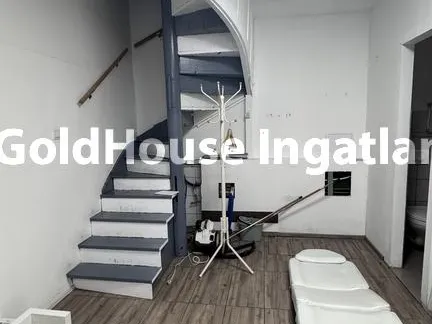 Kiadó kereskedelmi és ipari ingatlan Budapest XIII. kerület, Budapest XIII. kerület, Hegedűs Gyula utca 50 nm