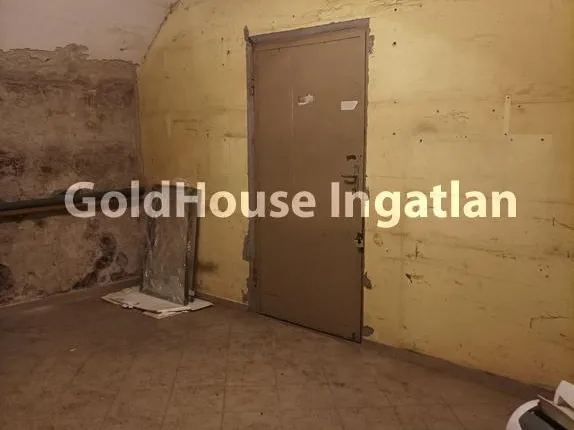 Eladó kereskedelmi és ipari ingatlan Budapest VIII. kerület, Budapest VIII. kerület, Mária utca 98 nm