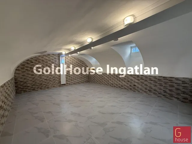 Kiadó kereskedelmi és ipari ingatlan Budapest II. kerület, Frissen felújított üzlethelyiség! 44 nm