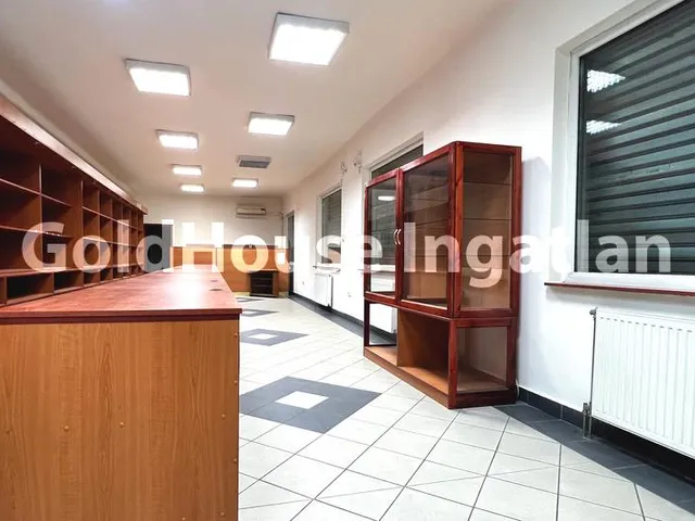 Kiadó kereskedelmi és ipari ingatlan Budapest XX. kerület, Pesterzsébet, XX. kerület, Vas Gereben utca 157 nm