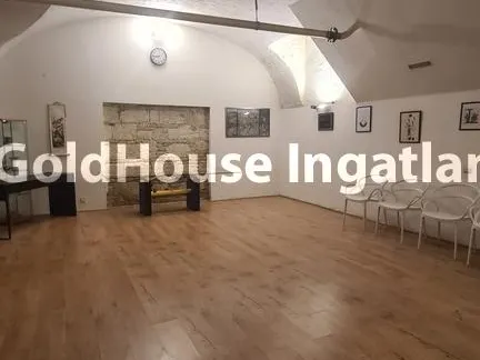 Eladó lakás Budapest VI. kerület 100 nm