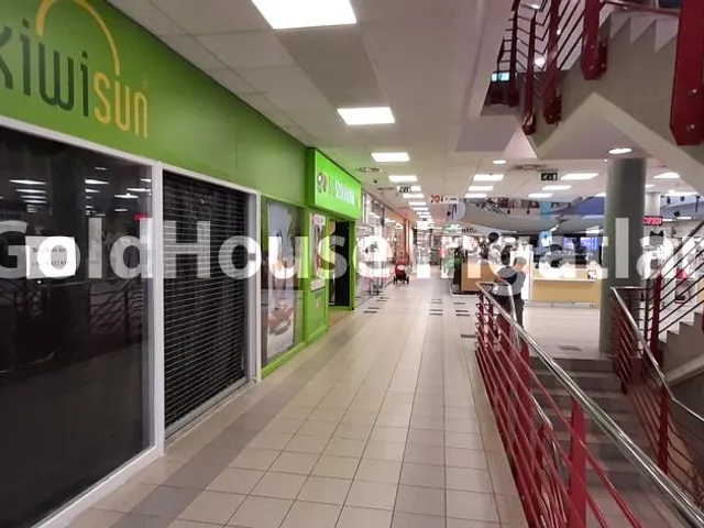 Kiadó kereskedelmi és ipari ingatlan Budapest XI. kerület, Gazdagrét, ELEVEN CENTER 40 nm