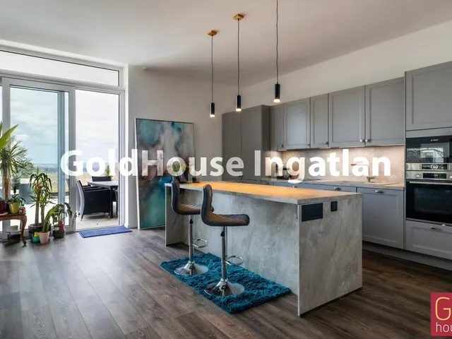 Eladó lakás Budapest III. kerület, Hármashatárhegy, III. kerület, Jablonka út 240 nm