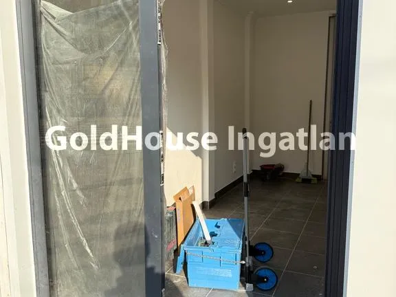 Kiadó kereskedelmi és ipari ingatlan Budapest V. kerület, Lipótváros, V. kerület, Szent István körút 25 nm