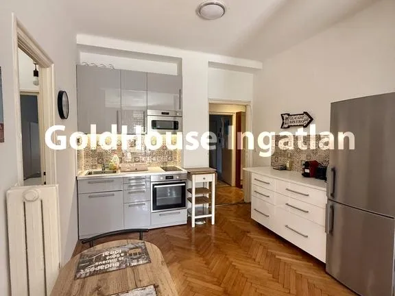 Kiadó lakás Budapest VII. kerület, Kiadó bútorozott lakás a Klauzál térnél 80 nm