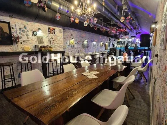 Kiadó kereskedelmi és ipari ingatlan Budapest VI. kerület 264 nm