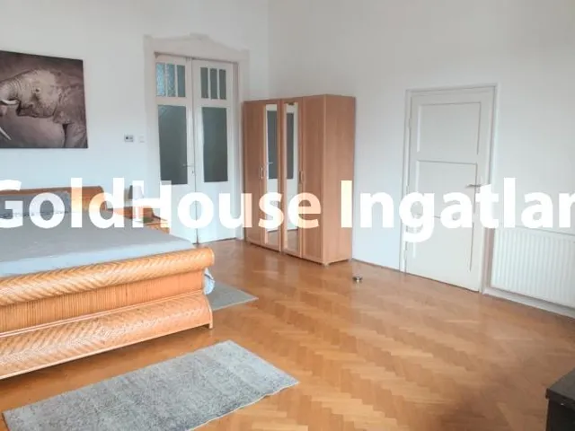 Kiadó lakás Budapest IX. kerület, Corvin sétány közelében, Üllői út 98 nm