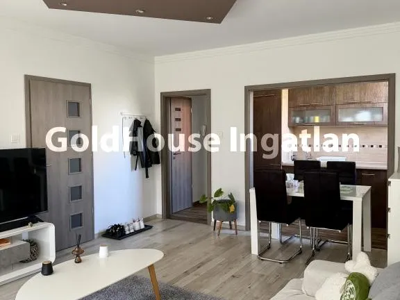Eladó lakás Budapest XIV. kerület, Luxus panel lakás 46 nm