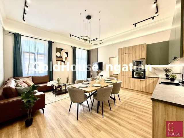 Eladó lakás Budapest VIII. kerület, Palotanegyed, Eladó luxuslakás a Rakóczi úton 121 nm