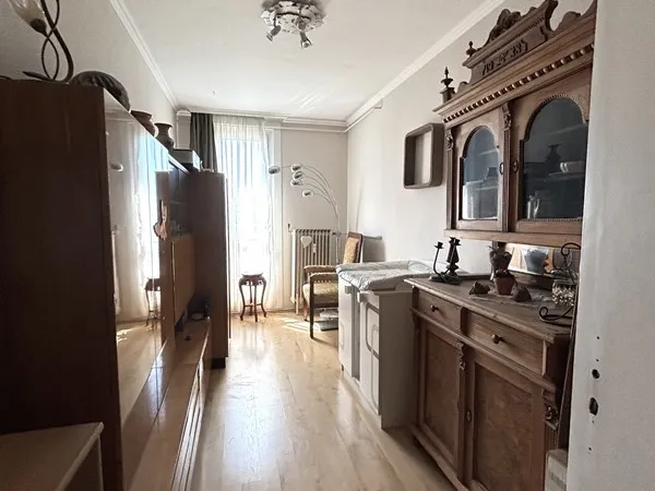 Eladó lakás Pécs, Athinay út  64 nm