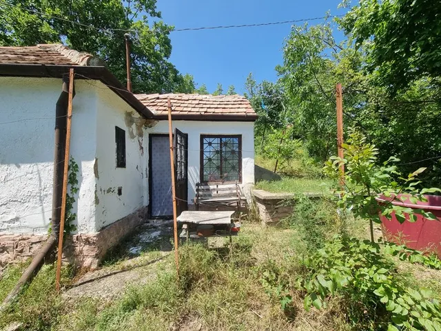 Eladó ház Pécs 937 nm