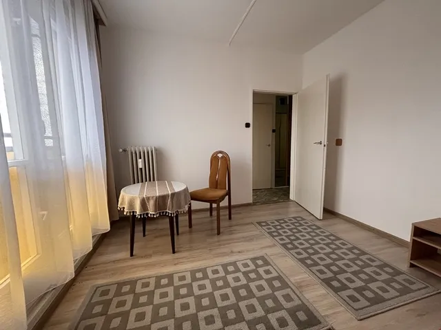 Eladó lakás Pécs, Páfrány utca 47 nm