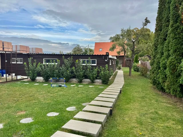 Eladó ház Pécs 240 nm