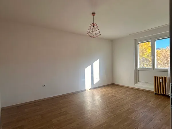 Eladó lakás Pécs 39 nm