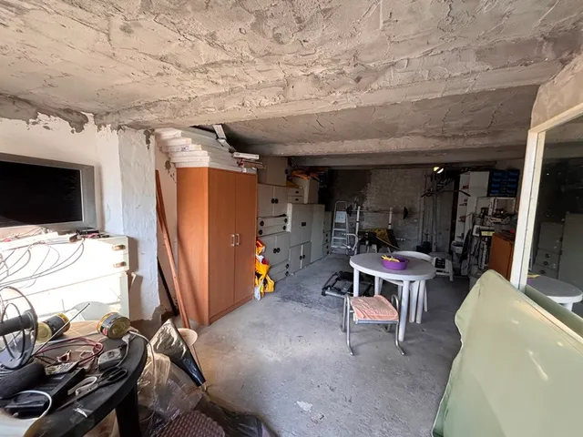 Eladó ház Pécs, Orsolya utca 363 nm