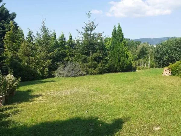 Eladó ház Pécs, Egyenlőség utca  228 nm