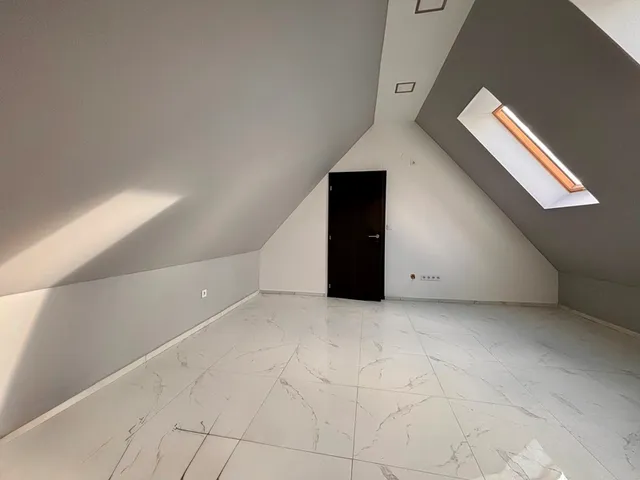 Eladó lakás Pécs, Alkotmány utca 48 nm