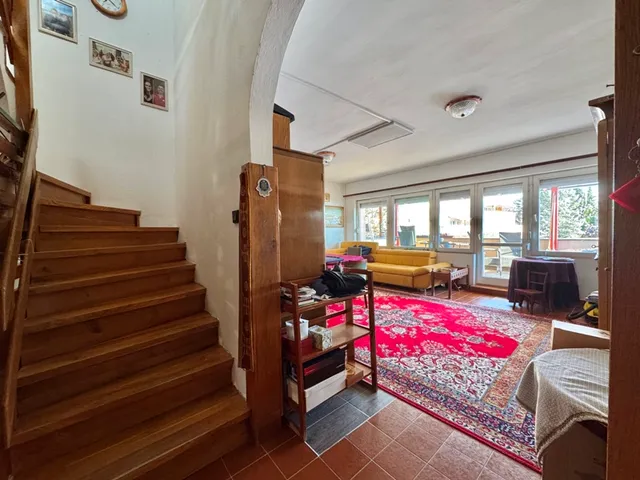 Eladó lakás Pécs, Jakabhegyi út  121 nm