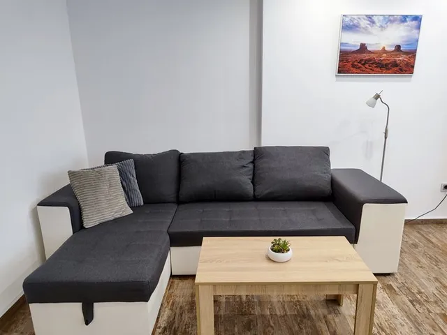 Eladó lakás Pécs, Boszorkány út  61 nm