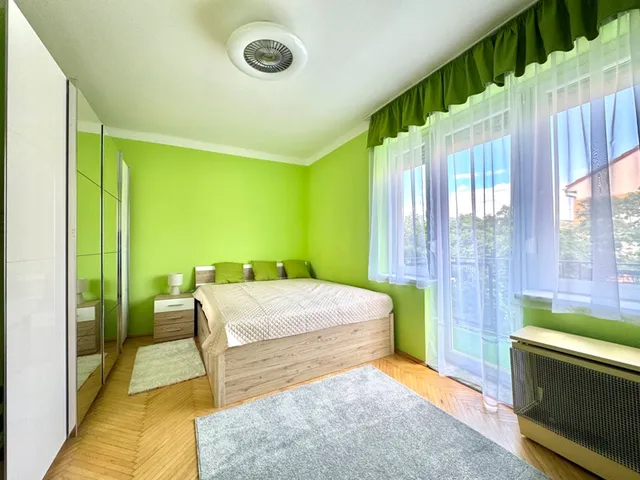 Kiadó lakás Pécs, Uránváros 54 nm