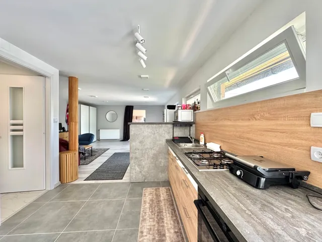 Kiadó lakás Pécs, Zsolnay Vilmos utca  69 nm