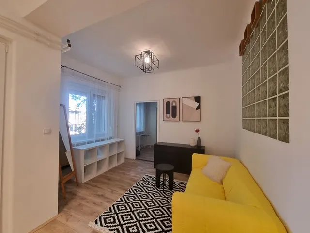 Kiadó lakás Pécs, Belváros 40 nm