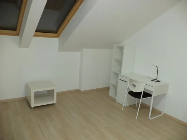Kiadó lakás Pécs, Belváros 24 nm