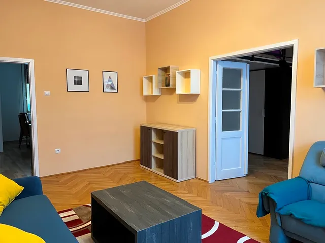 Kiadó lakás Pécs, Belváros, Alkotmány utca 53 nm