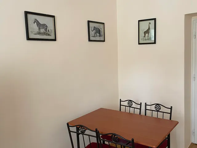 Kiadó lakás Pécs, Uránváros, Páfrány utca 40 nm