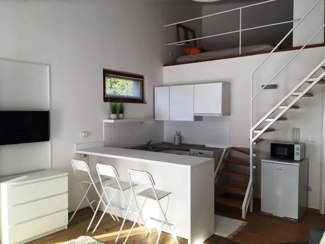 Kiadó lakás Pécs, Hunyadi János utca  40 nm
