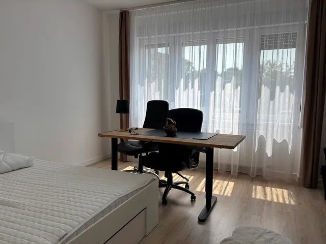 Kiadó lakás Pécs, Belváros, Rákóczi út 122 nm