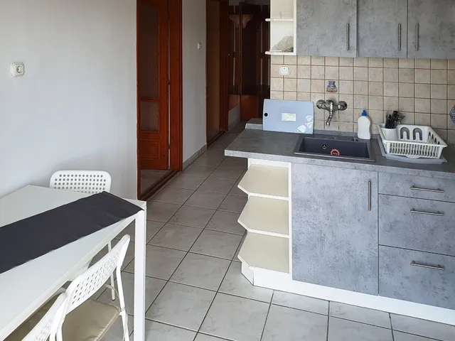 Kiadó lakás Pécs, Egyetemváros, Athinay út 56 nm