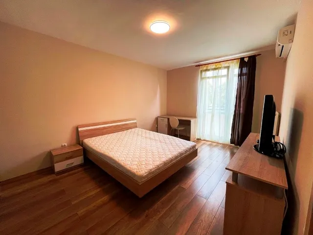 Kiadó lakás Pécs, Egyetemváros, Madách Imre utca 35 nm