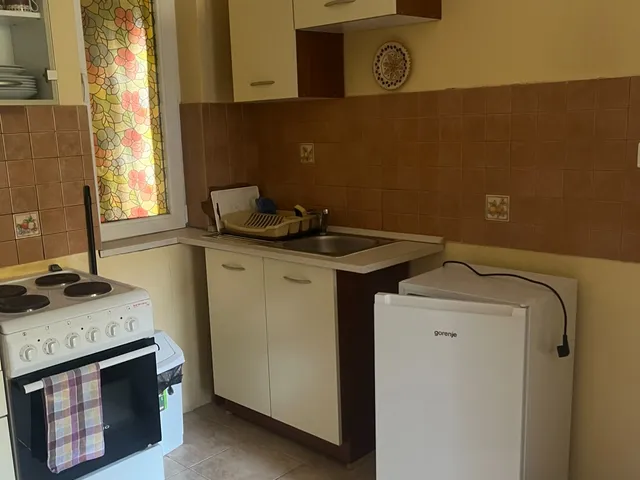 Kiadó lakás Pécs, Faludi Ferenc utca  41 nm