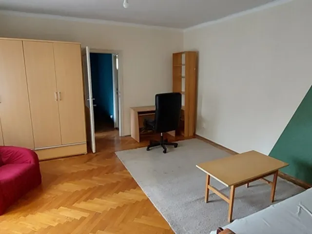 Kiadó lakás Pécs, Belváros 50 nm