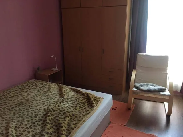 Kiadó lakás Pécs, Egyetemváros, Veres Péter utca 54 nm