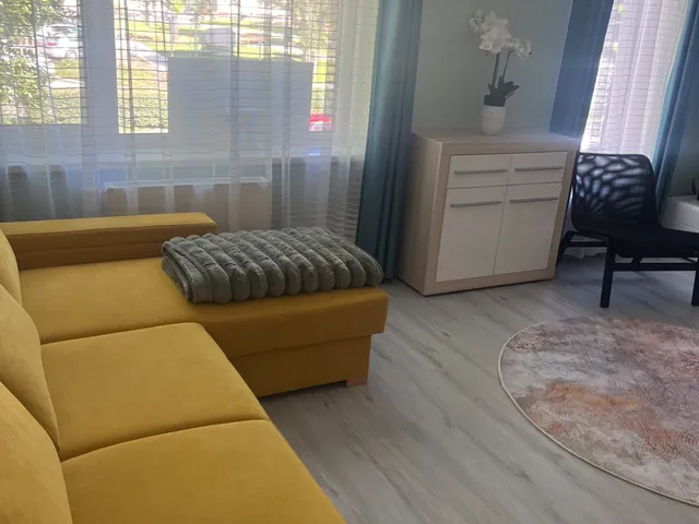 Kiadó lakás Pécs, Egyetemváros 40 nm