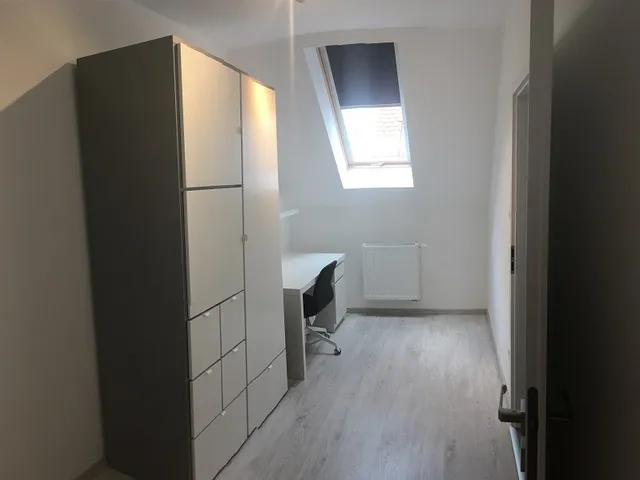 Kiadó lakás Pécs, Belváros, Váradi Antal utca 74 nm