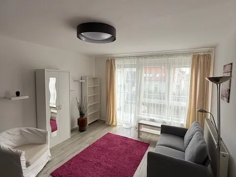 Kiadó lakás Pécs, Belváros, Szigeti út 62 nm