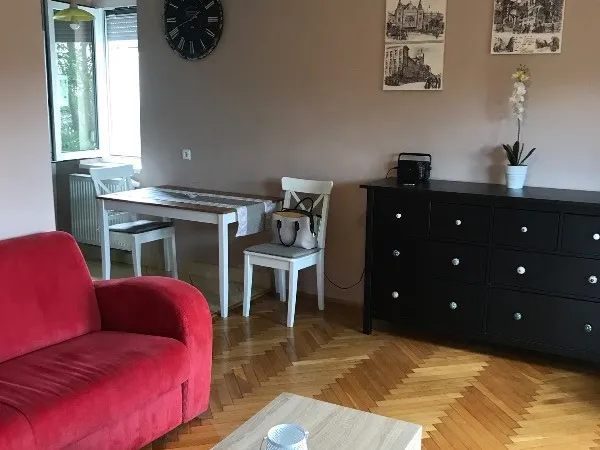 Kiadó lakás Pécs, Belváros, József Attila utca 60 nm