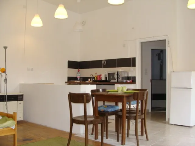 Kiadó lakás Pécs, Belváros, Jókai utca 47 nm