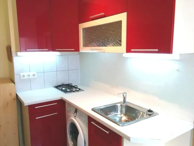 Kiadó lakás Pécs, Egyetemváros 36 nm