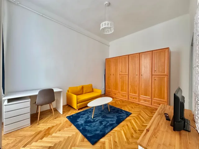 Kiadó lakás Pécs, Belváros 37 nm